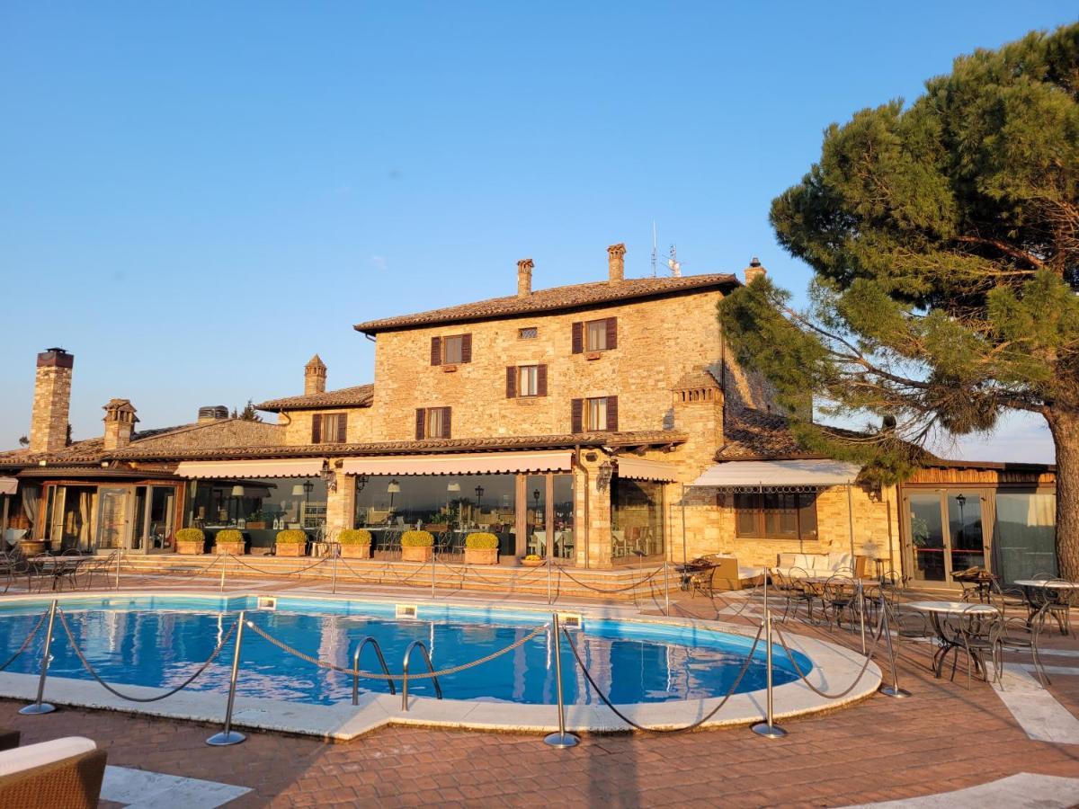 Hotel Relais Todini - Residenza D'Epoca - Luxury Historic House Exterior foto