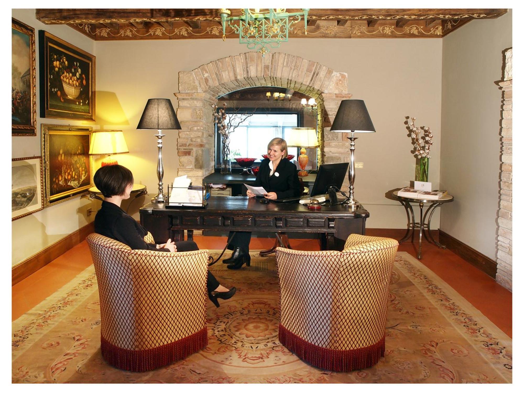 Hotel Relais Todini - Residenza D'Epoca - Luxury Historic House Exterior foto